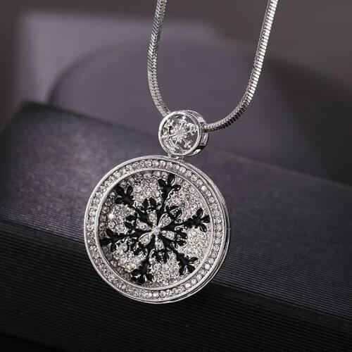 Vintage Snowflake Long Pendant Necklace Women Sweater Necklace Jewelry Gifts