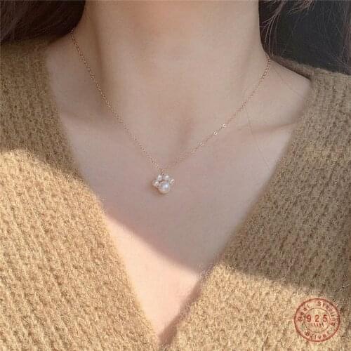 925 Sterling Silver Freshwater Pearl Cat Claw Pendant Necklace For Women Classic Temperament Party Clavicle Chain Jewelry Gift