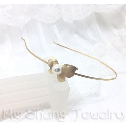 Hot 1PC Gold Color Simple Butterfly Head Hoop Band Simulated Pearl Headband Women Styling Tools Hairband Hair Accessories