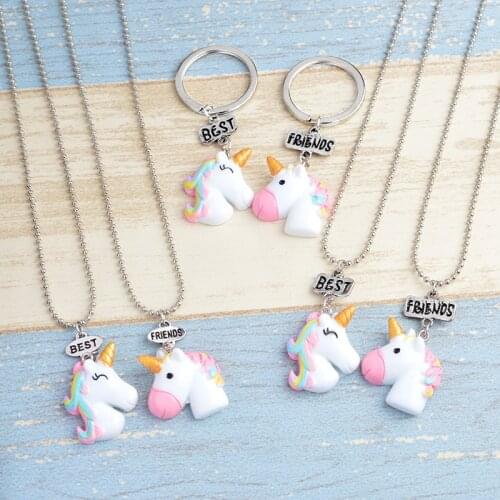 Best Friends Necklace 2pcs / set Fashionable Resin Unicorn BFF Pendant Necklace Set Jewelry Mens and Womens Gifts Keychain