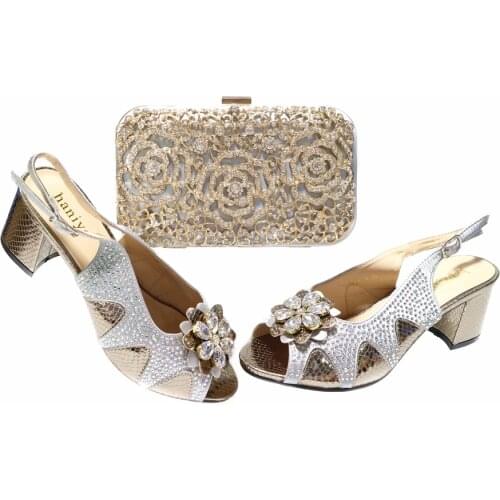 African Special Rhinestone and Metal Decoration Style Nigerian Fashion Italian Design Silver Color Women Shoes and Bag Set