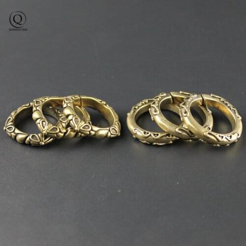 Handmade Copper Vintage Heart Pattern Key Ring for Keychain Creative Personality Carved Brass Keyring DIY Key Holder Accessories