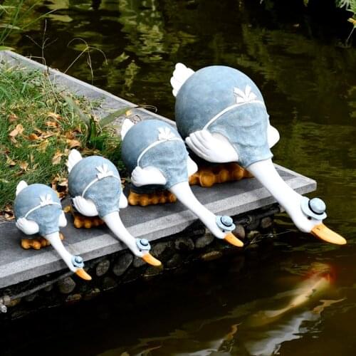 Garden courtyard pool creative cute duck sculpture resin crafts balcony layout
