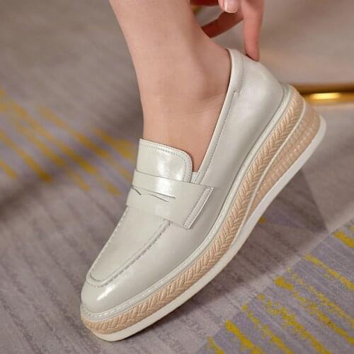 Women Shoes 2021 Spring Brief Vogue Square Toe Platform Wedge Med Heel Handmade Leather Slip on Pumps White Black Plus Size 42