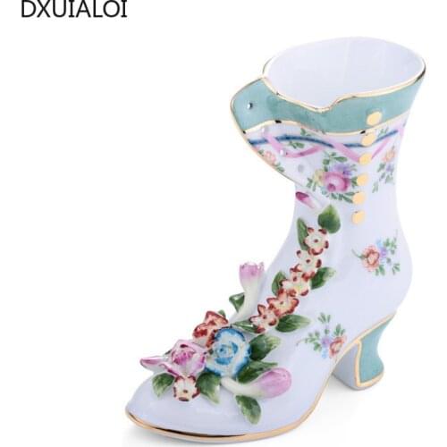 Porcelain shoes fashion wedding gifts small ceramic home decoration ornaments home decoration ceramic crafts DXUIAILOI