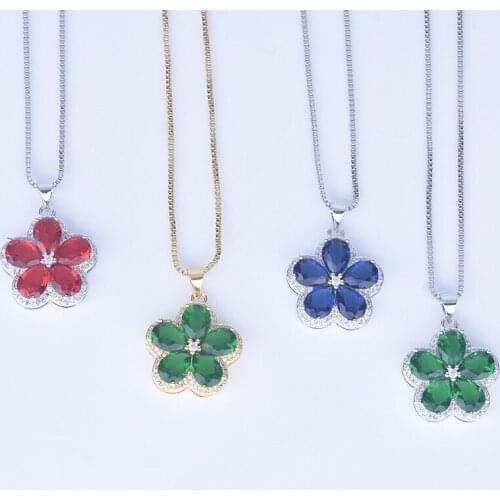 Fashion Jewelry Dainty Flower Pendant Necklace Inlay Water Drop Zircon Charm Clavicle Chain For Women Wedding Christmas Gifts