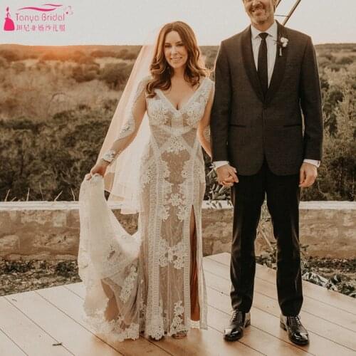 Nude Lining Lace Wedding Dresses Long Sleeve Robe De Soriee V-Neck Unique Bridal Gowns Boho ZW228