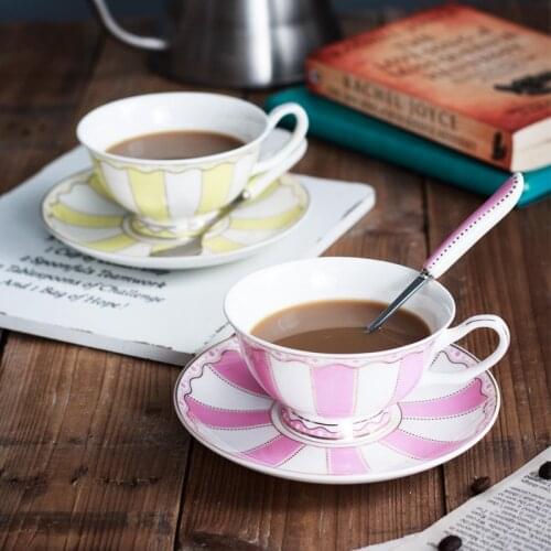 Bone China Coffee Cup Plate Afternoon Cups Nordic Style Ceramic Mug Simple Breakfrist Milk Water Mugs Tableware wholesale