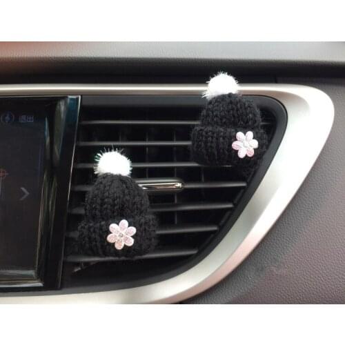 Christmas Knitted Hat Ornaments Car Vents Perfume Clip Air Freshener Automobile Interior Fragrance Decoration car accessories