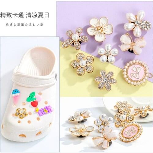 New Brand Shoes Charms Designer Croc Charms Bling Rhinestone JIBZ For Clog Decaration Metal Love Butterfly Accessories Girl Gift