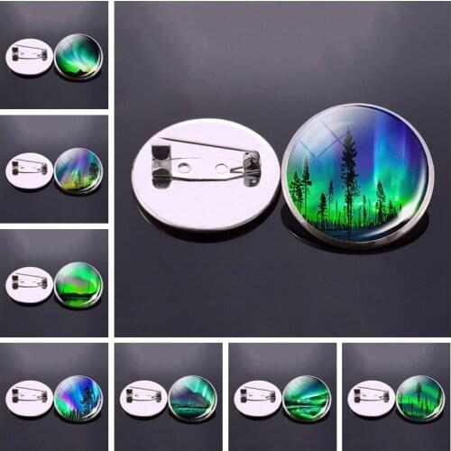 Colorful Northern Lights Brooch Pin Aurora Jewelry Charm Northern Lights Trees Shirt Corsage Bag Lapel Pin Badge for Women Men