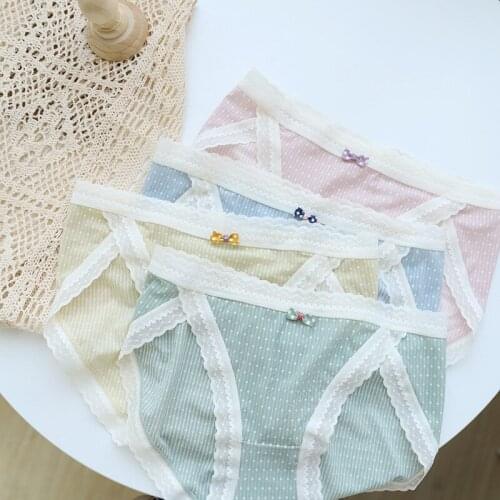 Long legs ice silk Seamless Panties women Japanese sweet polka dot Mid-rise underwear Spring fresh briefs women N695