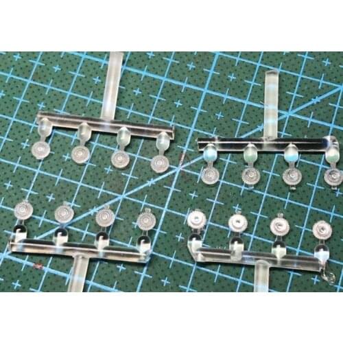 16pcs / lot 1/35 Scale US M1A1 Tank Transparent Axle Resin Model Kit Figure Free Shipping