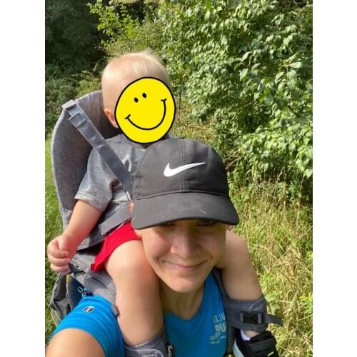 Kids Outdoor Hiking Braces Foldable Shoulder Carrier with Backrest for Kids ages 6 months and 5 years can use baby braces