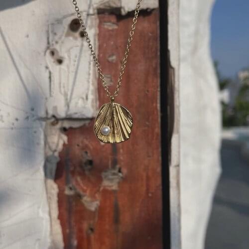 2021 New 316L Stainless Steel Summer Collection Elegant Freshwater Pearl Shell Pendant Necklaces For Women Jewelry On The Neck