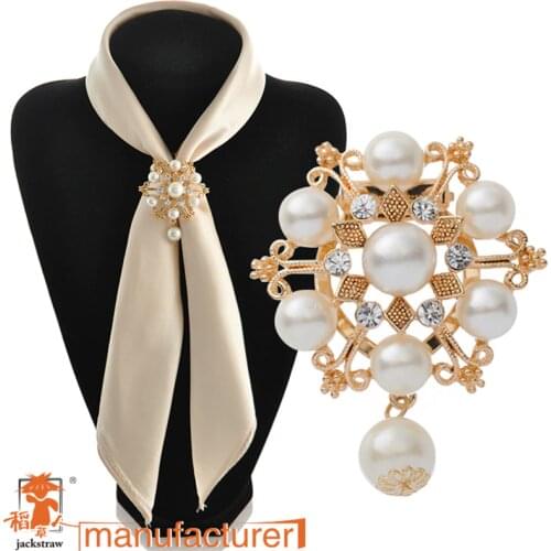 2018 Hot Sale Fashion wedding brooches vintage gold alloy rhinestone pearl scarf clip elegant corsage jewelry