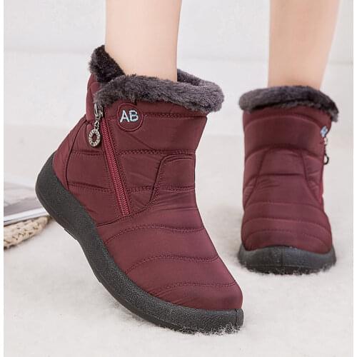 Autumn and winter 2020 large cotton boots Korean Plush warm fashion casual waterproof anti slip wear resistant snow boots