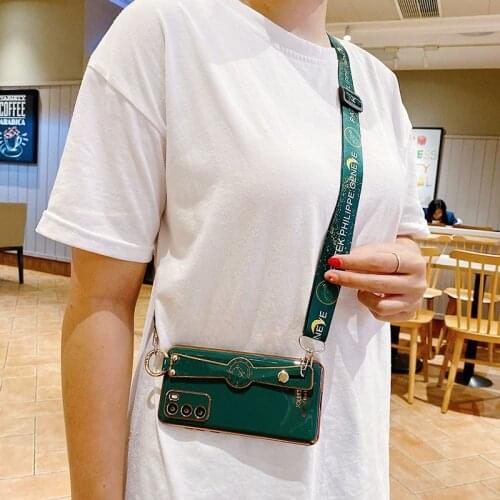 Luxury Plating Wrist Strap Case For Iphone 12 Pro 11 Pro X XR XS Max 12 Mini 6 6S 7 8 Plus Soft Silicone Cover Neck Lanyard Coqu