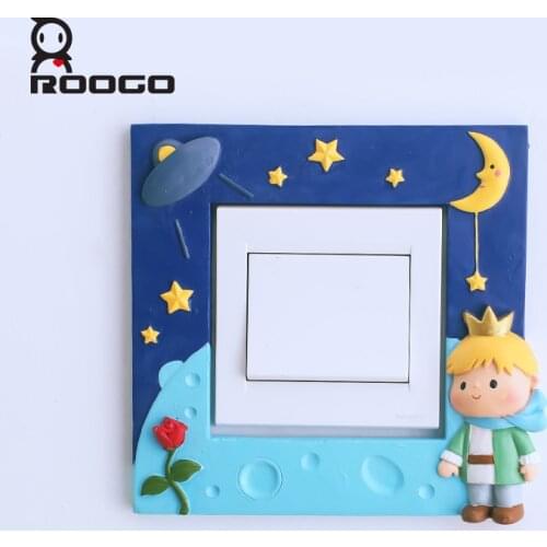 Roogo Cartoon Wall Stickers