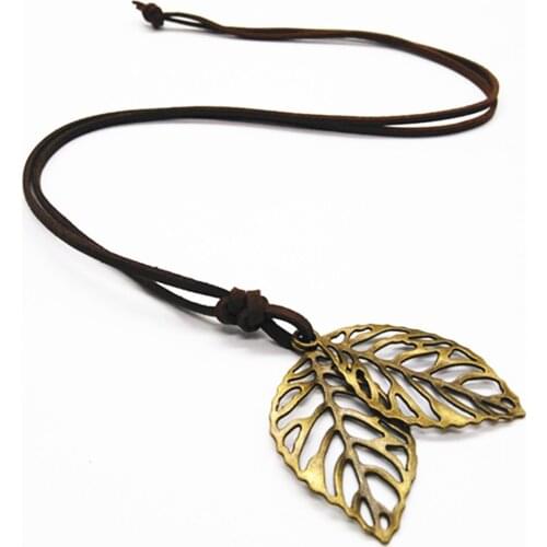 Bronze Leaf Fashion Collar Vintage Charms Pendant Leather Pendants Necklace Women Sweater Chain Jewelry