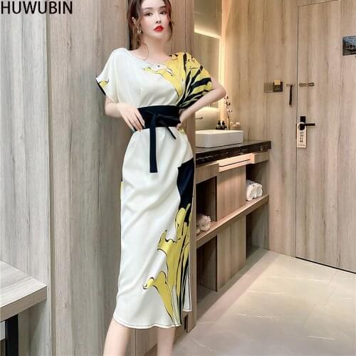 2021 New Summer Chic Round Neck Feminine Stitching Printing High End Temperament Celebrity Slim Avant Garde Fashion Dress