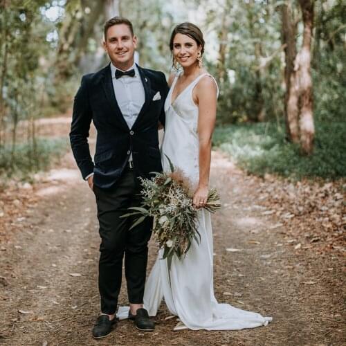 High Slit V Neck Wedding Dress Sweep Train A Line Custom Made Open Back 2021 Low Cut Sleeveless Mini Satin Bridal Gown