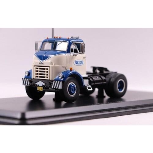 Diecast 1/64 Cannonball Day Cab1954 Tractor Truck Car Model Toy Model Collection Display Gift Decoration Cars Kids Toys Boys