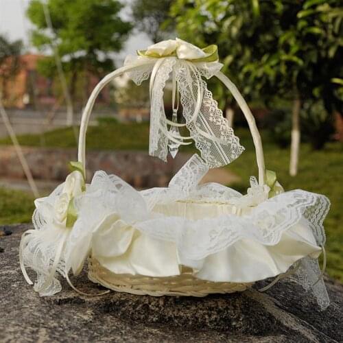 50%HOTRomantic Love Rose Bowknot Ribbon Lace Wedding Ceremony Party Flower Basket