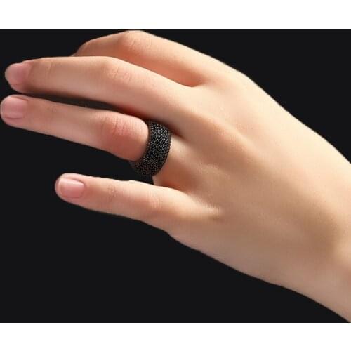 Funmode Trendy Style Black Cubic Zircon Pave Finger Rings For Women Decorations for Girls Accessories Wholesale FR145