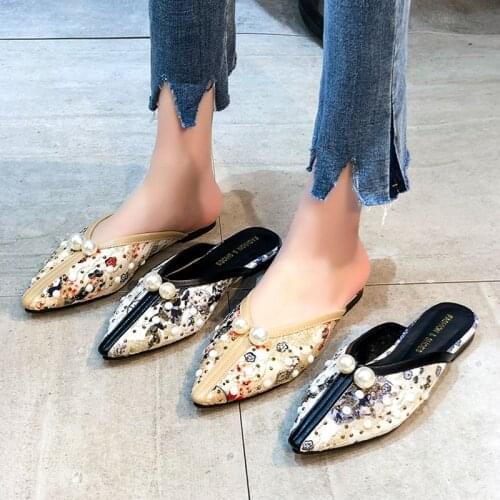 Closed Toe Half Slippers Womens 2021 Flat Womens Shoes All-Match Embroidered Mules Square Toe Lazy Low Heel Slippers