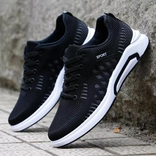Mens Casual Sneakers Lightweight Mesh Korean Version Breathable Sneakers Man All-match Lace-up Color Matching Shoes Males