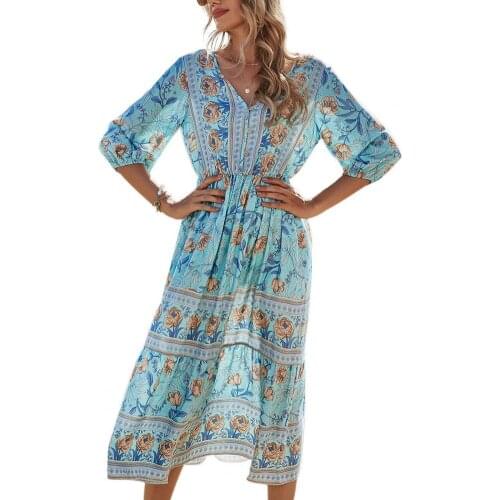 Boho Summer Women Dress Floral Print V Neck Bohemian 3/4 Sleeve Large Hem Dress Fashion Slim Beach Dress Sundress for Ladies