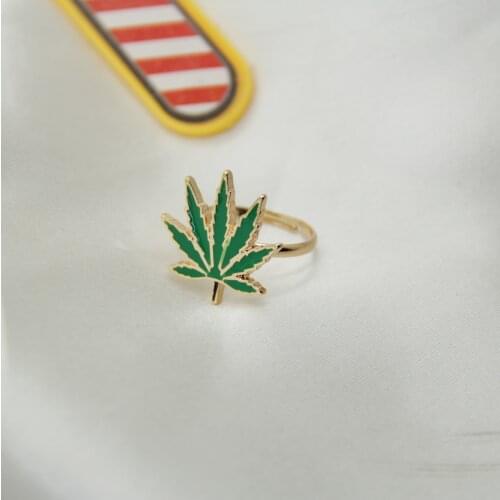 Simple jewelry fashion texture trend cute maple leaf enamel ring size adjustable ring