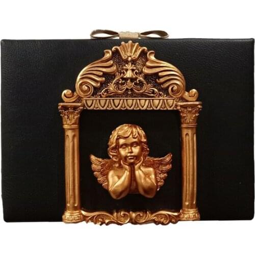 2019 New 3D Angel Relief Women Crossbody Bag Summer Shoulder Bag With Chain High Quality PU Leather Shoulder Messenger Bags