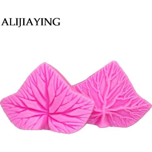 M1114 2PCS/set Maple leaf Press Mold Shaped Silicone Mold Cake Decoration Fondant Cake 3D Leaves Silicone Mould
