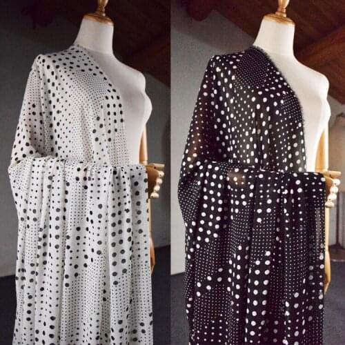 Fashion Black And White Irregular Wave Dots Square Printing Chiffon Yarn Fabric Dress Shirt Womens Handmade DIY Fabric