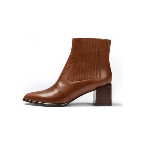 Boots autumn and winter 2019 womens pointed European and American thick and British short boots