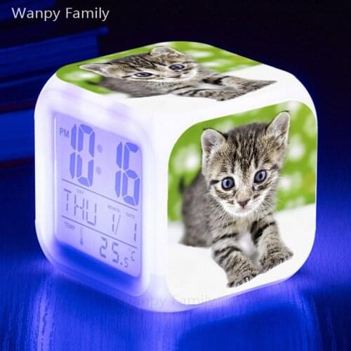 2021 New Super Cute little Cat Alarm Clock 7 Colors Led Digital Multi-function Alarm Clock For Kids Firthday gift