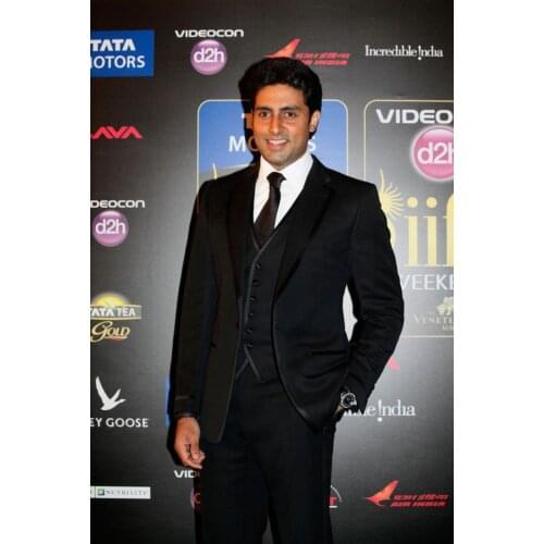 New Style Groom Tuxedos Black Groomsmen Notch Lapel Wedding/Dinner Suits Best Man Bridegroom (Jacket+Pants+Tie+Vest) B597