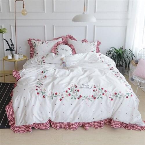 New Pink Leopard Print luxury 5pcs Egyptian cotton embroidery magnate queen feather quilt bed sheet pillowcase