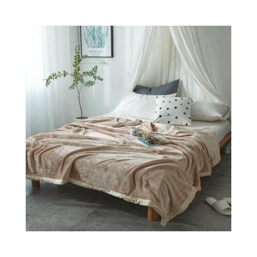 LYN&GY New High Density Solid Super Soft Flannel Blanket on for the Sofa/Bed/Car Portable Plaids Bedspread Cover