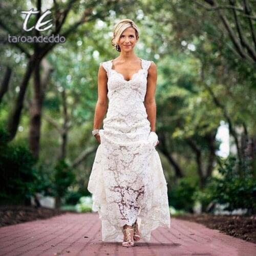 Straps V Neck Lace Wedding Dress Sheath Cut Out Backless Sleeveless Sweep Train Bridal Dress Festido De Novia Free Shipping