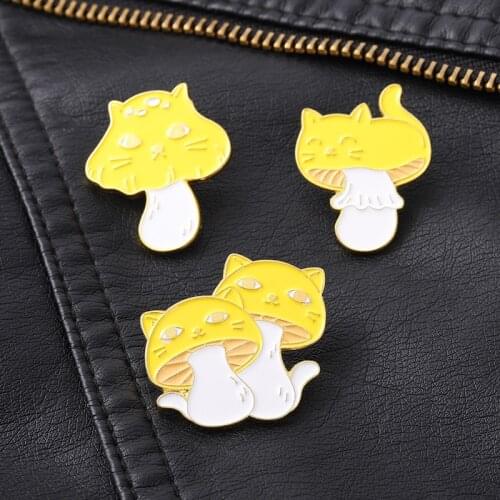 Yellow Cat Fashion Enamel Badges Cartoons Lapel Pins Women Anime Brooches On Backpack Mushroom Shape Hijab Pins Vintage Brooch