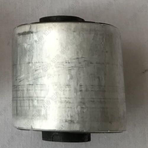 Car Upper knuckle swing arm rubber metal bearing 2012-au diA8L S8 A6L C7 A7 A4L B8 A5 Q5 Straight curved arm rubber sleeve