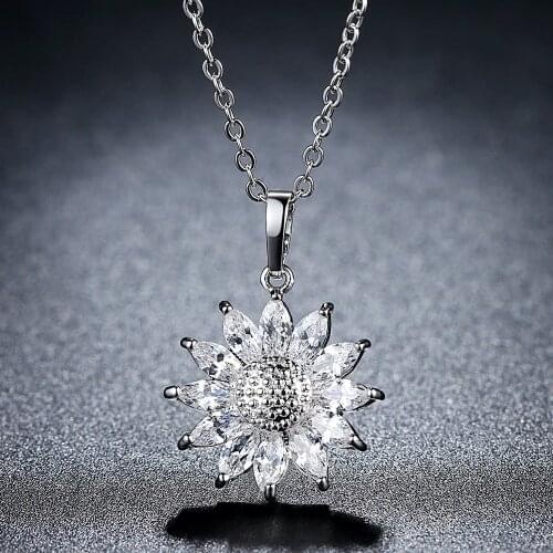 Kpop Fashion You Are My Sunshine Crystal Sunflower Necklaces Women Gold Sliver Color Chain Sun Flower Pendant Necklace Jewelry