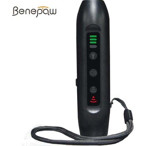 Benepaw Ultrasonic Dog Repeller Bark Deterrent 3 In 1 Flash Light Training Anti-Barking Device USB Rechargeable Indoor Outdoor