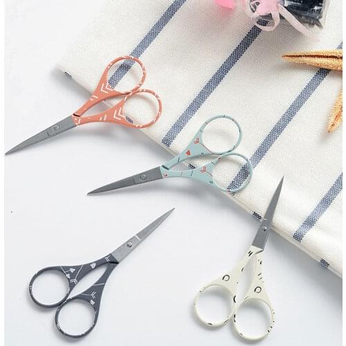 1Pcs 8.4cm Mini Vintage Scissors Extra Small Stainless Steel Embroidery Scissor Mustache Trimming Portable Shears Men Beard
