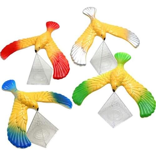 4pcs Random Color Balancing Bird Stress Relief Finger Toys With Pyramid Base For Children Physical Science Office Desktop Toys