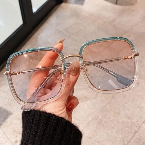 Vintage Gradient Color Frame Green Clear Sunglasses For Women 2021 New Fashion Oversized Alloy Elegant Sun Glasses Female Shades