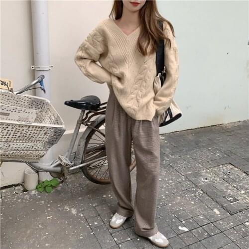 Snordic Women Autumn Winter Oversized V Neck Twist Sweater Full Sleeve Split Hem Cozy Knitted Pullover Jumpers